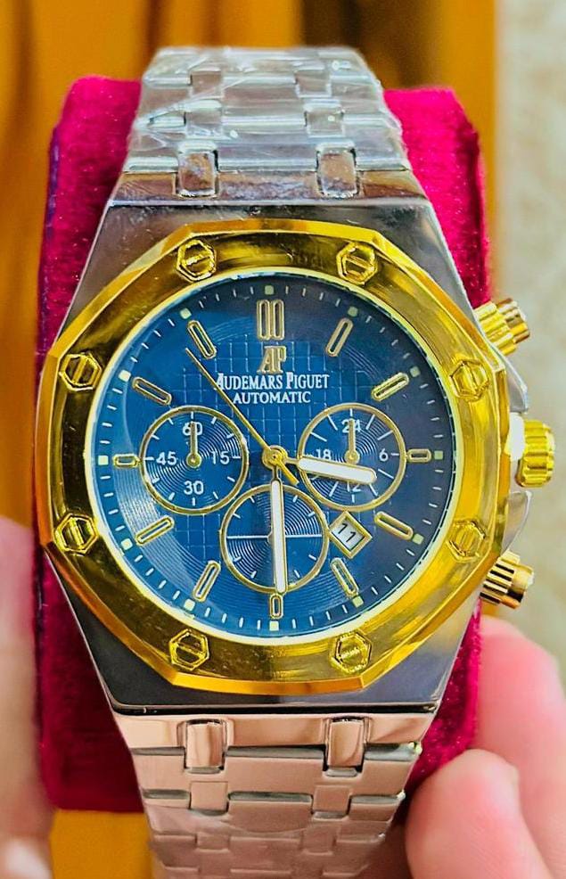 Audemars Piguet Royal Oak Chronograph Men’s Luxury Watch – Blue Dial, Two-Tone Design